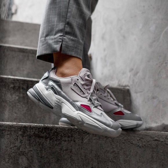 🆕 | 💕 Adidas Falcons - Picture 11 of 14